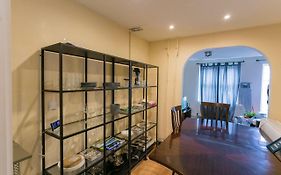 Room 4 In Beautiful Town House West Norwood London Se27